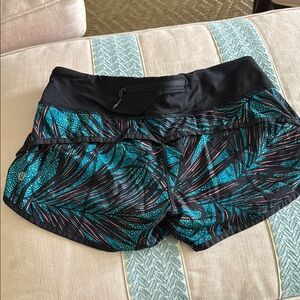 Lululemon Athletica Black and Blue Athletic Shorts with Moisture-Wicking Fabric